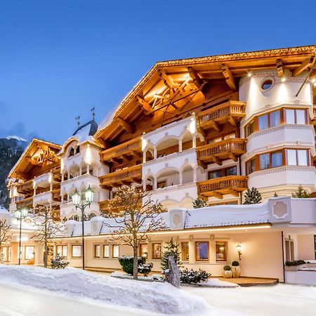 Hotel Trofana Royal 5 Ischgl Exterior foto